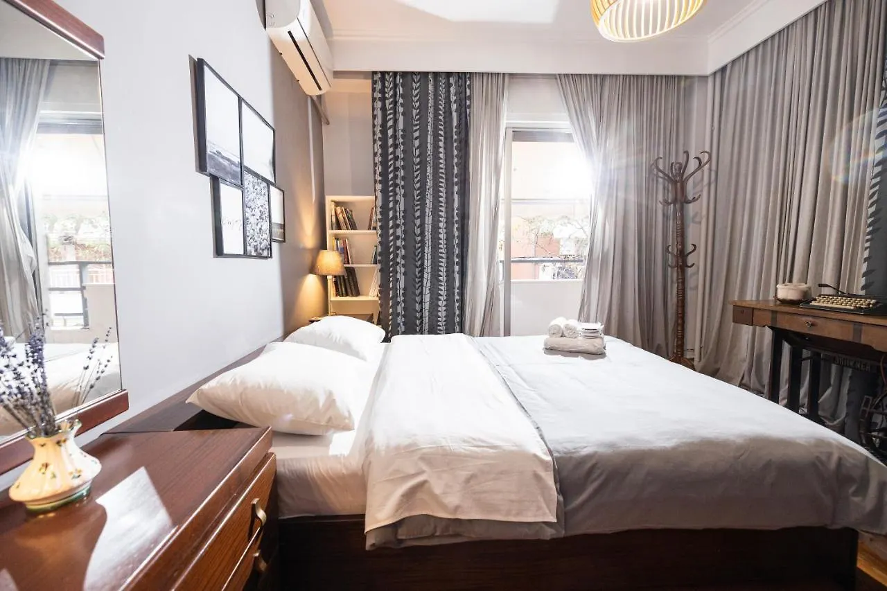 Delmare Posidonio Apartment Salonicco